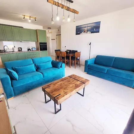 Design Sea View Apartament